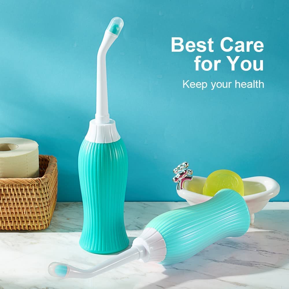 Handheld Portable Bidet Spray Bottle for Toilet Retractable Bidet Angled Nozzle Jet Spray for Personal Hygiene Care with 2 Nozzles and Travel Pouch Bag