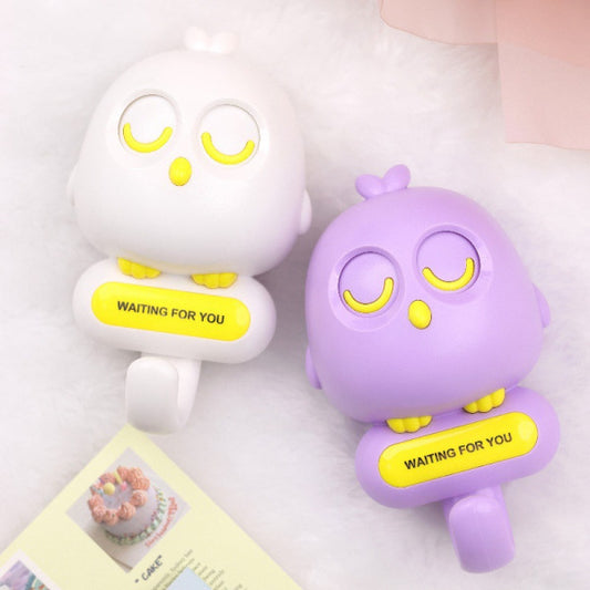 WALL WINK CAT KEY HOLDER (MULTI COLOUR)